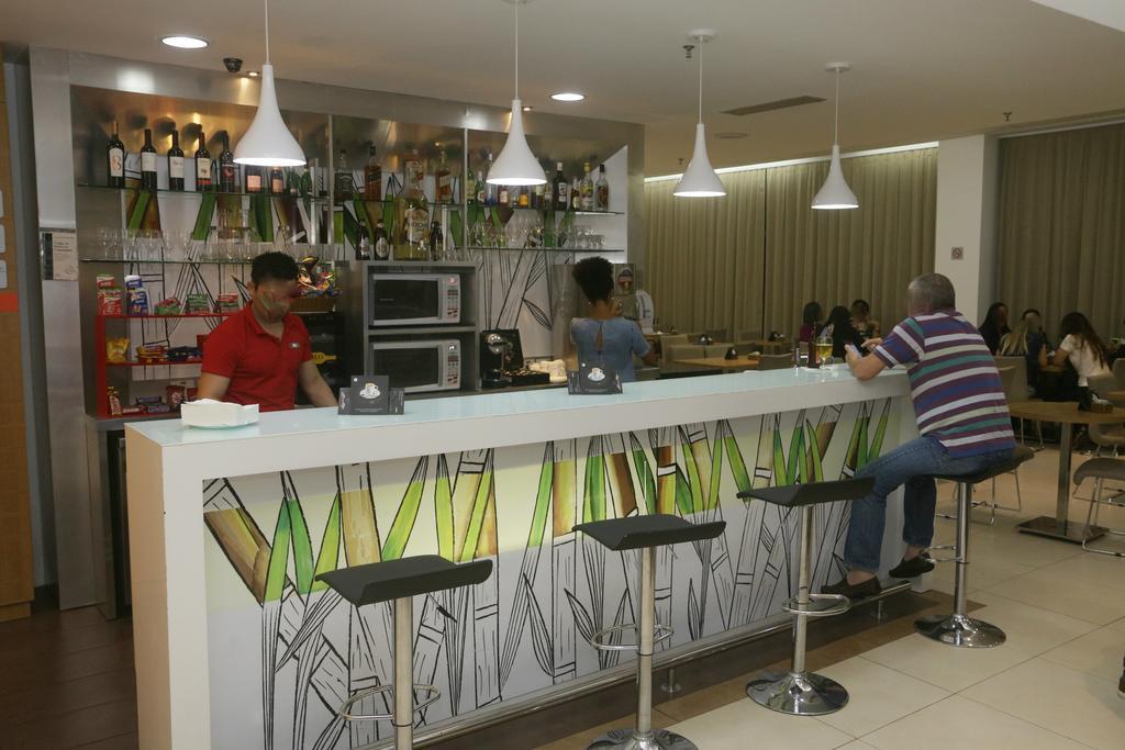 Hotel Ibis Feira De Santana Zewnętrze zdjęcie